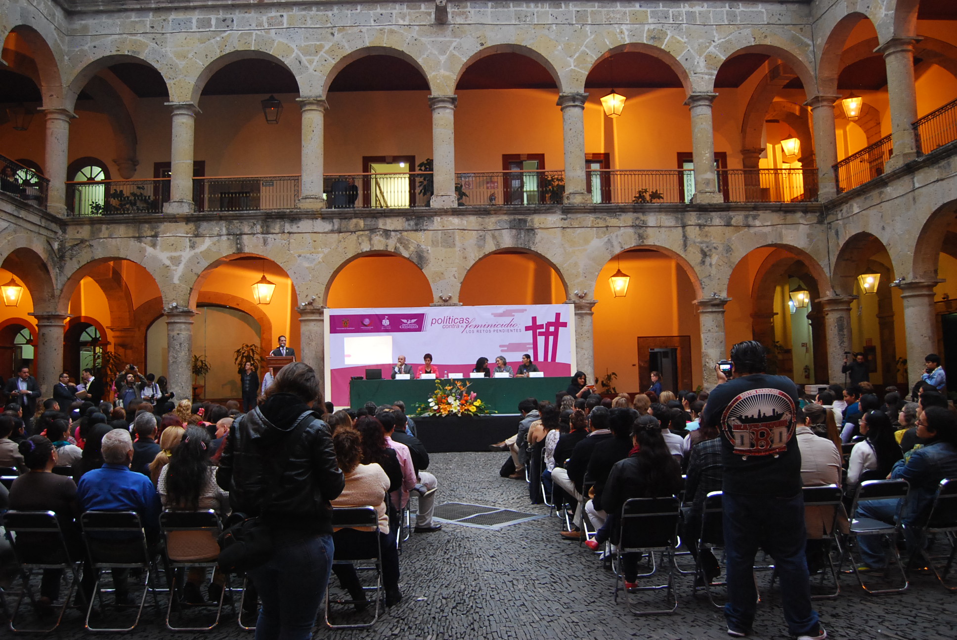 CONCLUYÓ CON GRAN ÉXITO EL CICLO DE CONFERENCIAS  “POLÍTICAS CONTRA EL FEMINICIDIO: LOS RETOS PENDIENTES”  ORGANIZADO POR DIPUTADAS CIUDADANAS