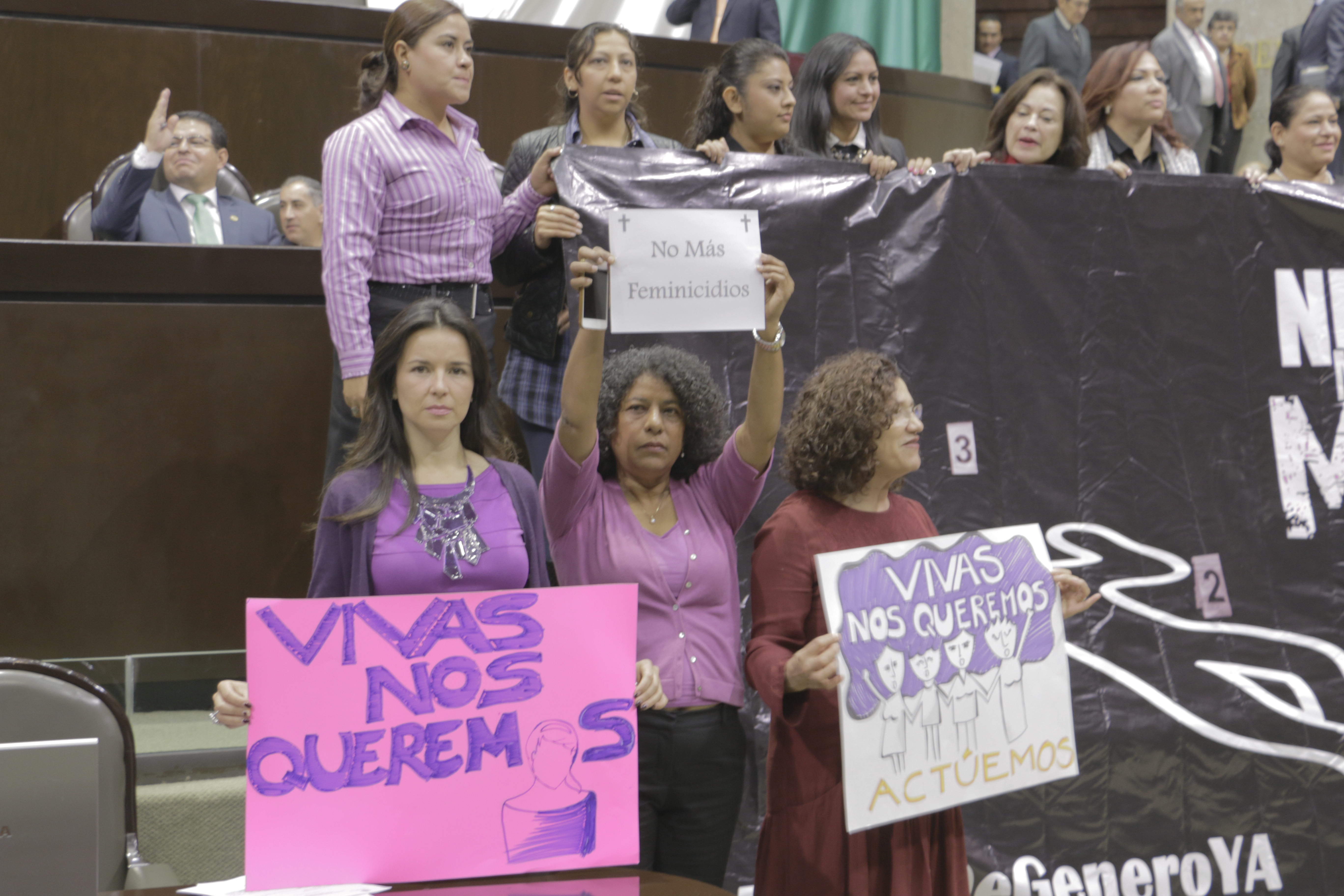 DIPUTADA CANDELARIA OCHOA ÁVALOS URGE AL GOBIERNO DE ENRIQUE PEÑA NIETO, A TOMAR ACCIONES INMEDIATAS PARA HACER FRENTE AL FEMINICIDIO