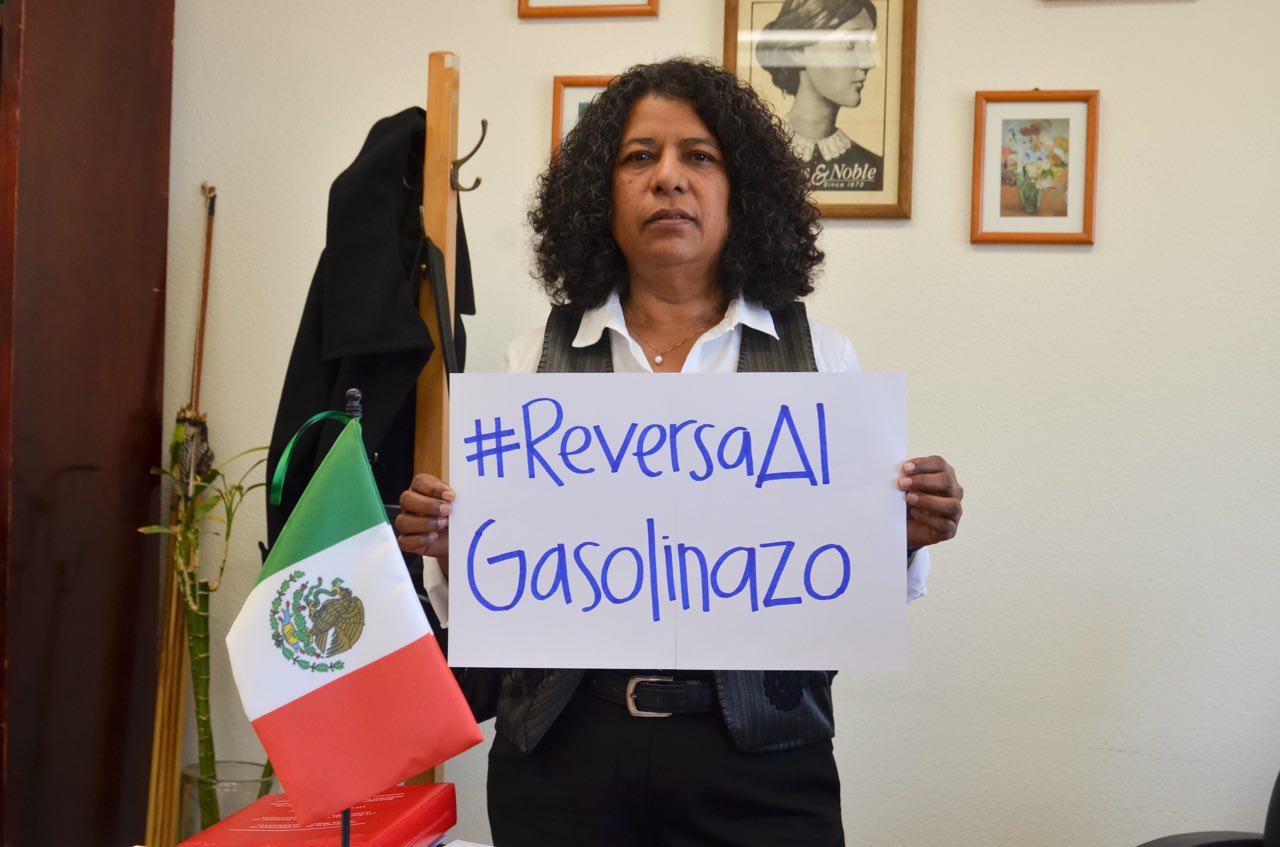 EXIGE DIPUTADA CANDELARIA OCHOA REVERSA AL GASOLINAZO Y AFIRMA QUE PEÑA NIETO MIENTE.