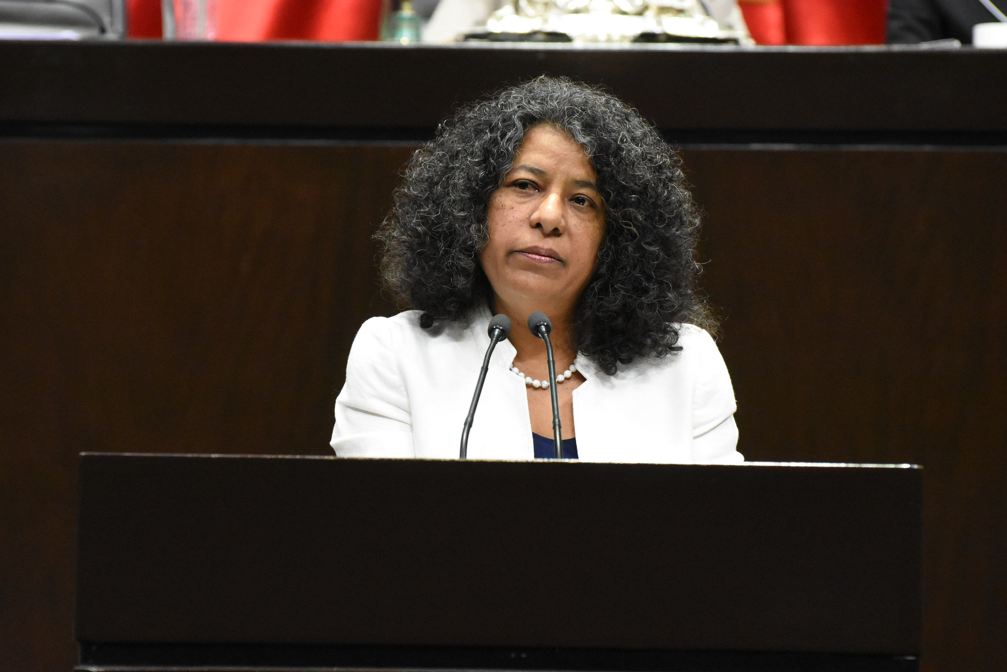 CANDELARIA OCHOA REPRUEBA RESOLUCIÓN DE JUEZ ANUAR GONZÁLEZ Y PIDE JUICIO POLÍTICO EN SU CONTRA.