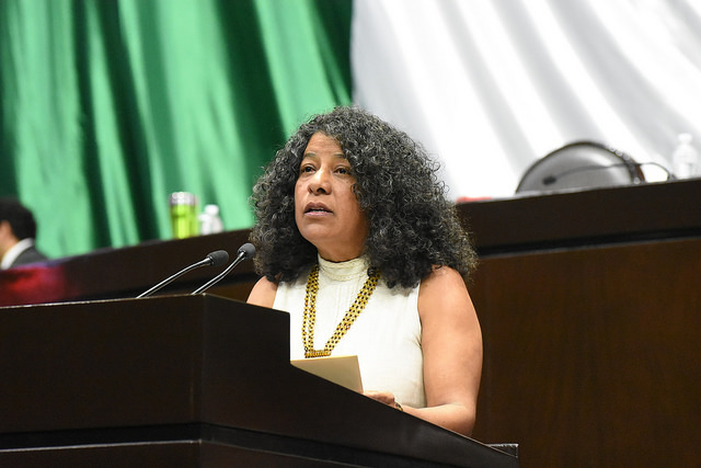 EN LA CLAUSURA POR EL SEGUNDO AÑO DE LA 63 LEGISLATURA, CANDELARIA OCHOA EN NOMBRE DE SU BANCADA,  PROPONE REPLANTEAR EL PAPEL QUE JUEGA LA CÁMARA DE DIPUTADOS